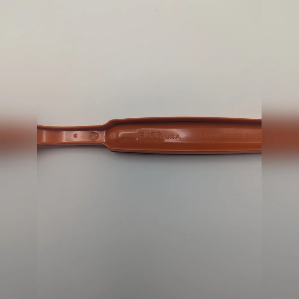 Vintage Ekco Orange Solid Serving‎ Spoon Made In USA Dishwasher Safe